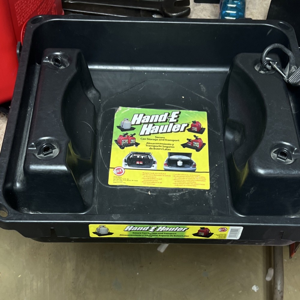 Blitz 5 galGasoline Can Portable Container with A Blitz Hand-E Hauler