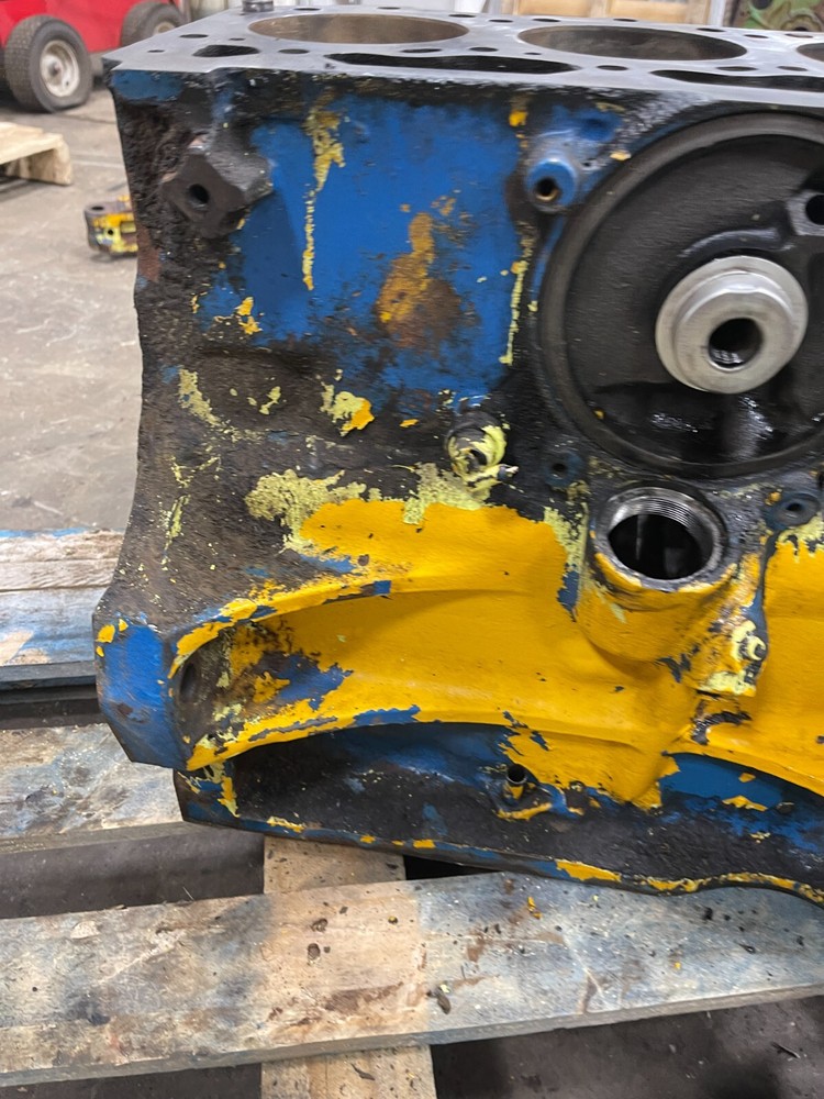 Ford 3500 Tractor Engine Block C5NN6015