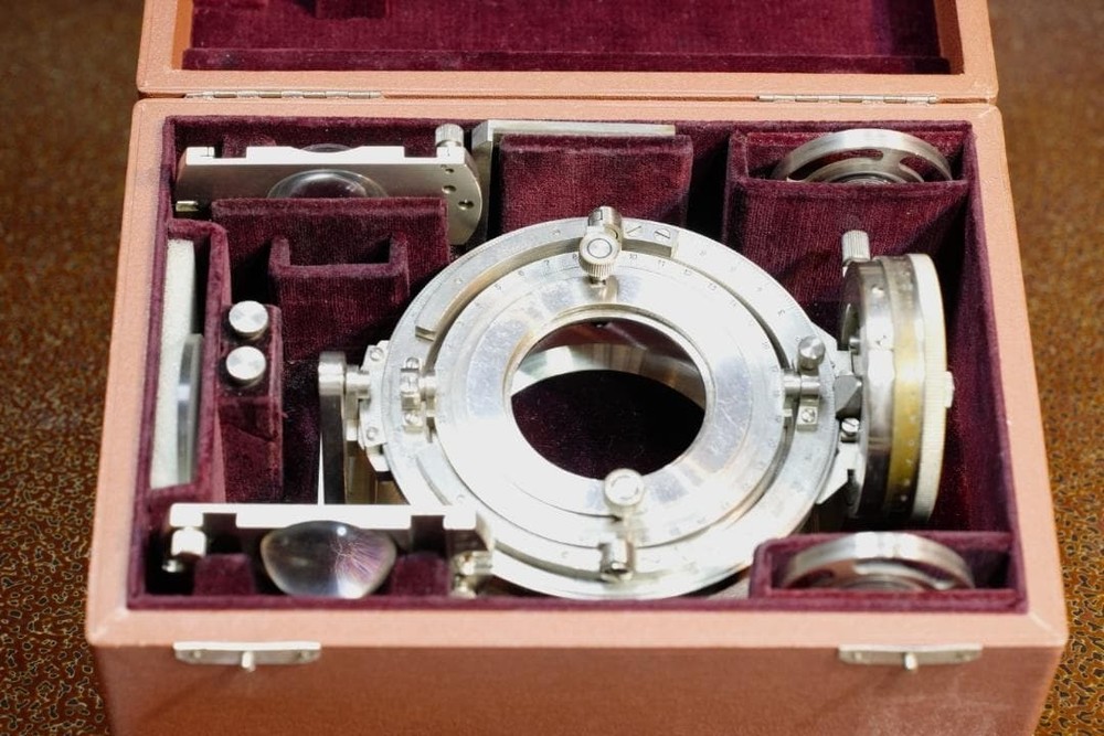 Leitz Universal Rotating Stage UT4 Transmitted Polarizing 4-Axis SN1892