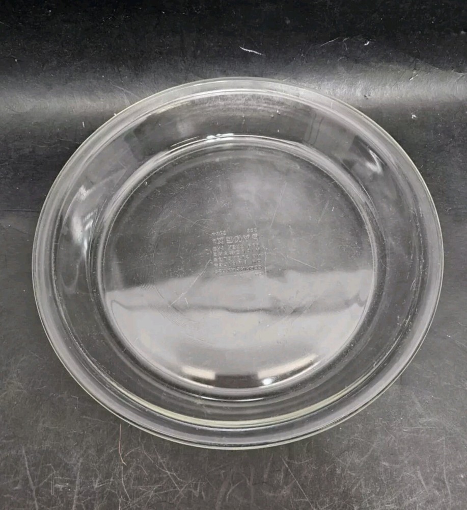 Vintage Pyrex 209 Clear Pie Dish 9" Round Oven Baking Dish + Microwave Safe.