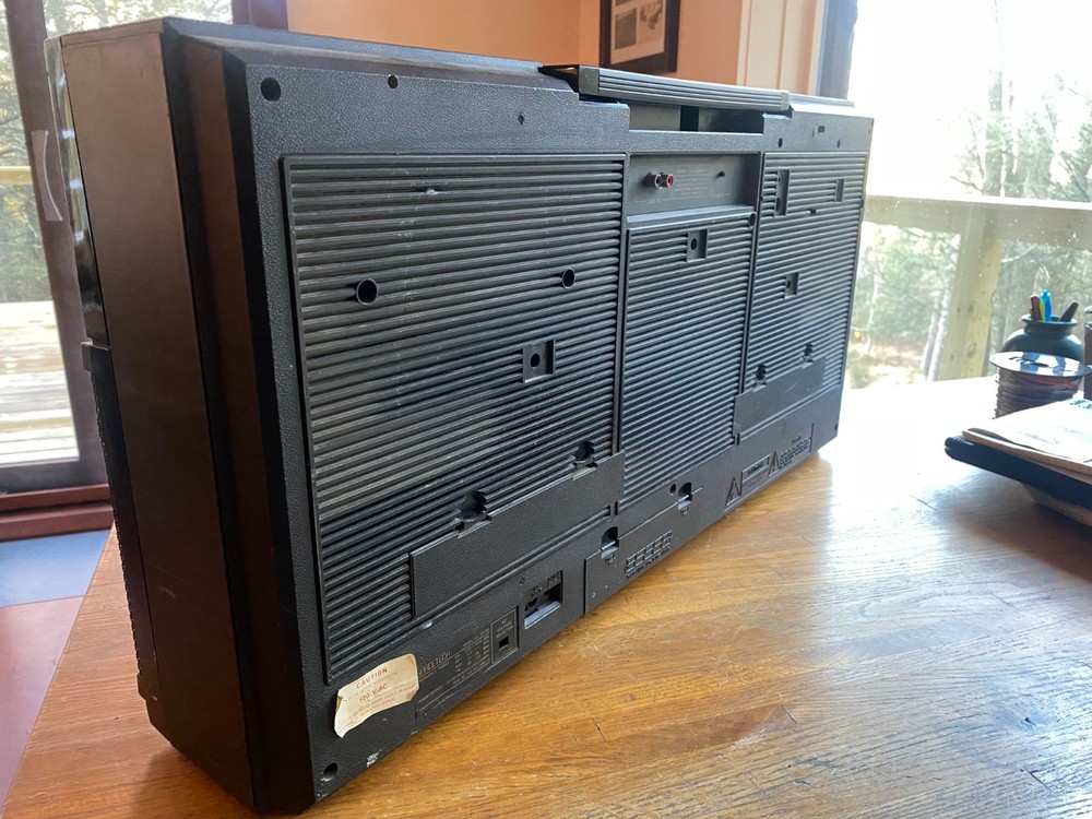 Disco Lite Audio Visual Boombox Madonna Hung Up++ Personal component Lights