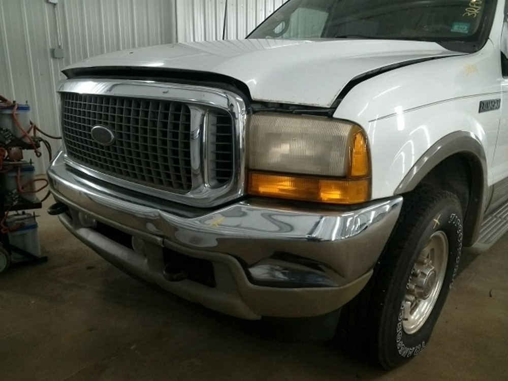 Stabilizer Bar Front Fits 00-05 EXCURSION 104857328