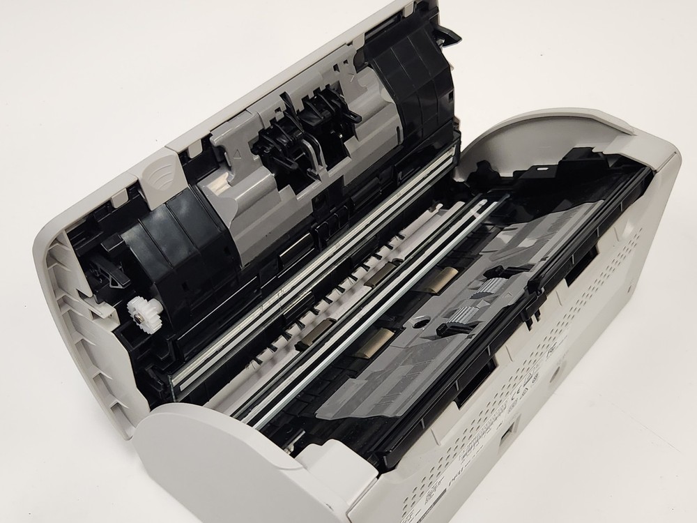 Fujitsu fi-7030 Document & Image Scanner - TESTED - NO ADAPTER