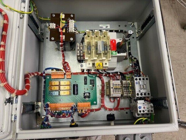 BOC EDWARDS IPX MK2, IPX PUMP CONTROLLER