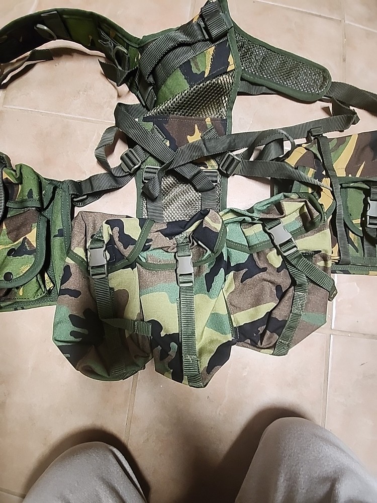 Camouflage Tactical Gear