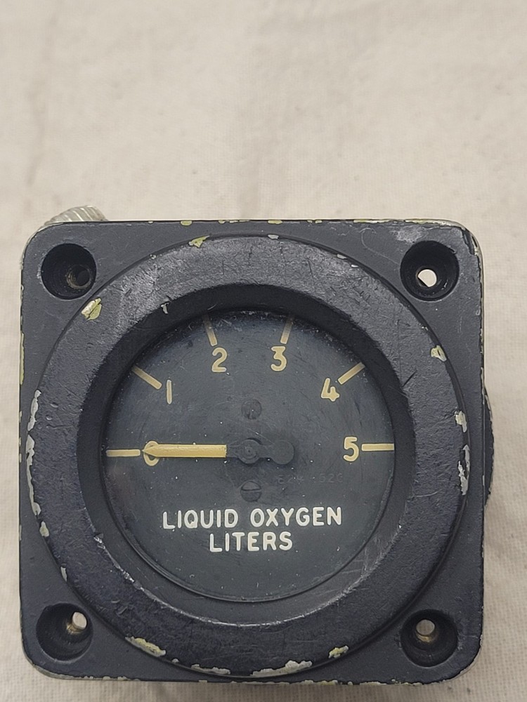 Wwii Liquid Oxygen Liters Indicator Gauge O2 High Pressure Bendix