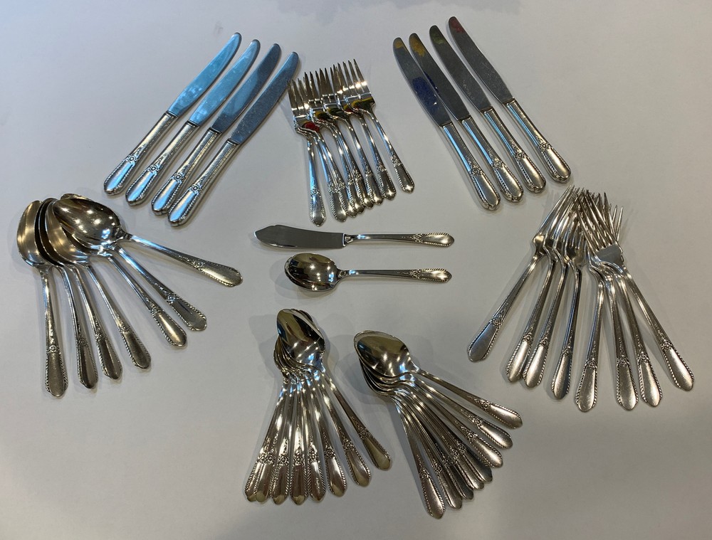 VTG 49 Piece Set 1941 Pendant Pattern Silverplate Flatware SL & GH Rogers Oneida