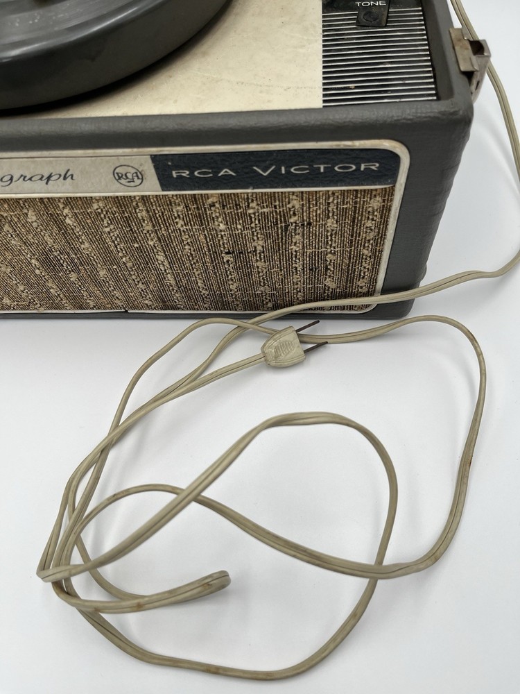 Vintage RCA Victor Phonograph Record Player 4 Speed Model 3VB21 Untested