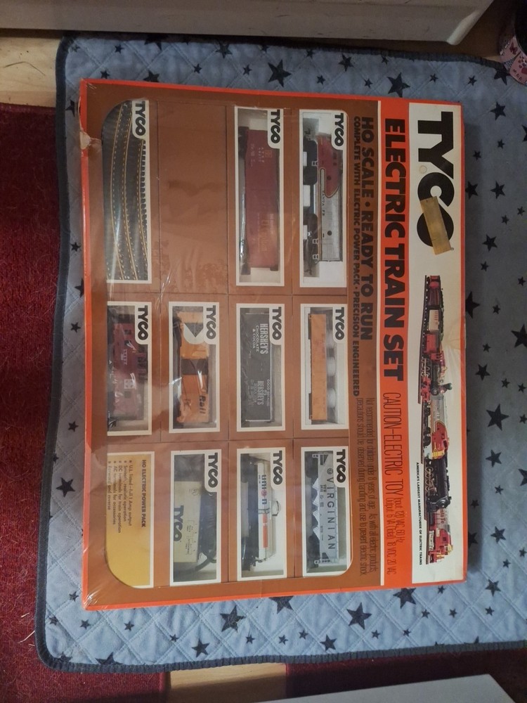 Tyco HO Train Set #7612 Sante Fe SEALED