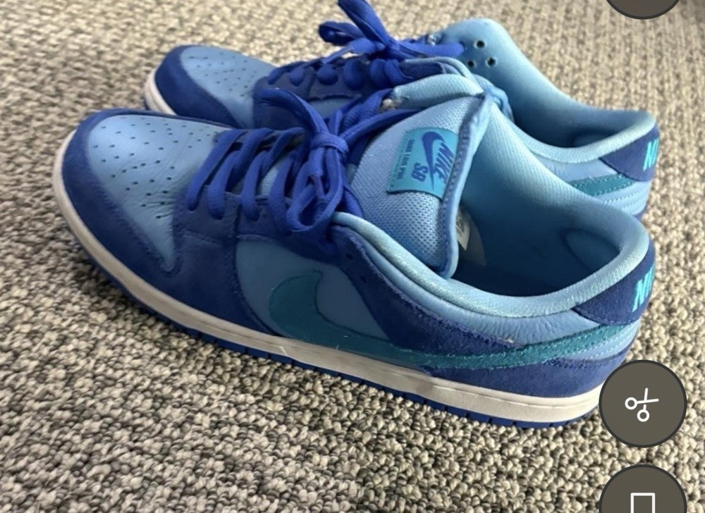 Nike SB Dunk Low blue raspberry Men's US Size 11