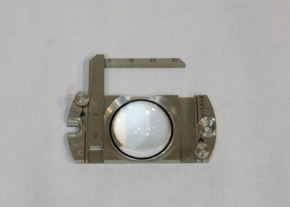 Leitz Universal Rotating Stage UT4 Transmitted Polarizing 4-Axis SN1892