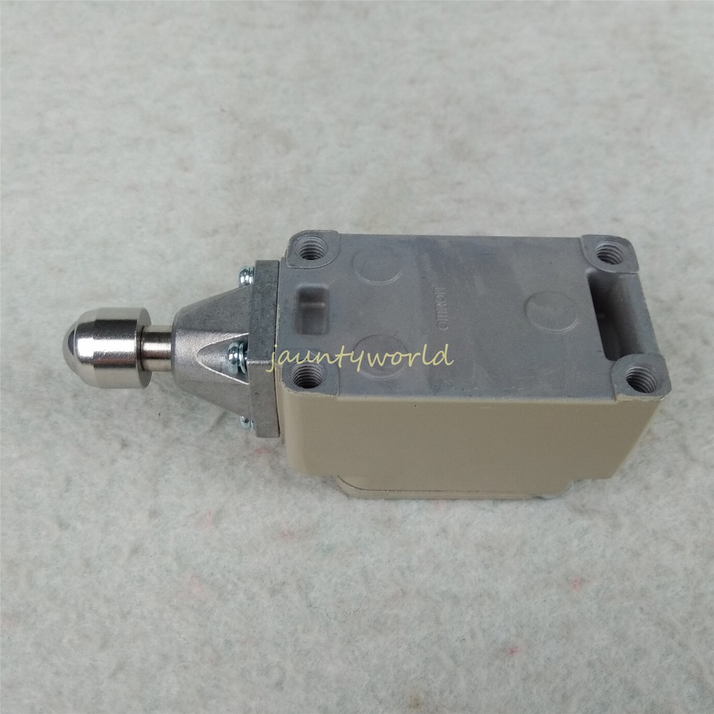 1PCS Wld3q Limit Switch Wld3-Q Omron New