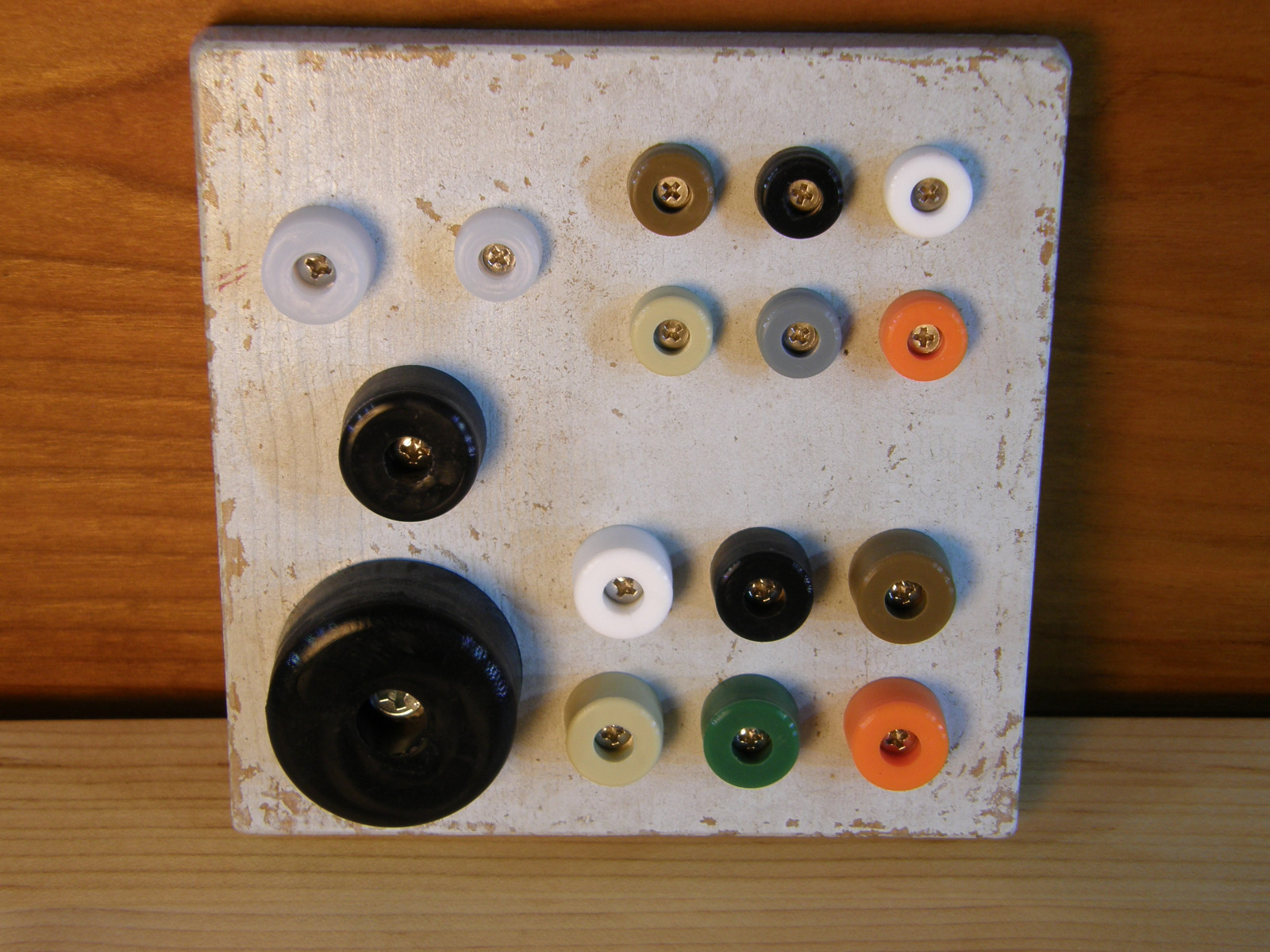 Silicone Cutting Board Rubber Bumper Feet Black Brown Clear Stainless Food Safe