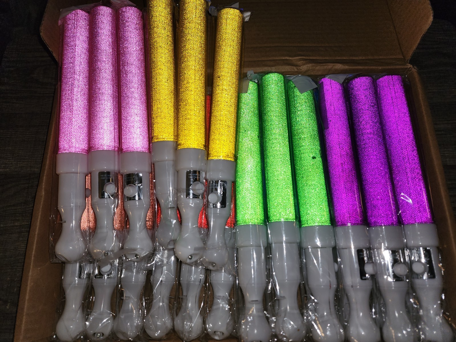 24 LED Light Up Wands Sticks Plastic Party Favors for Raves, Halloween, Concerts