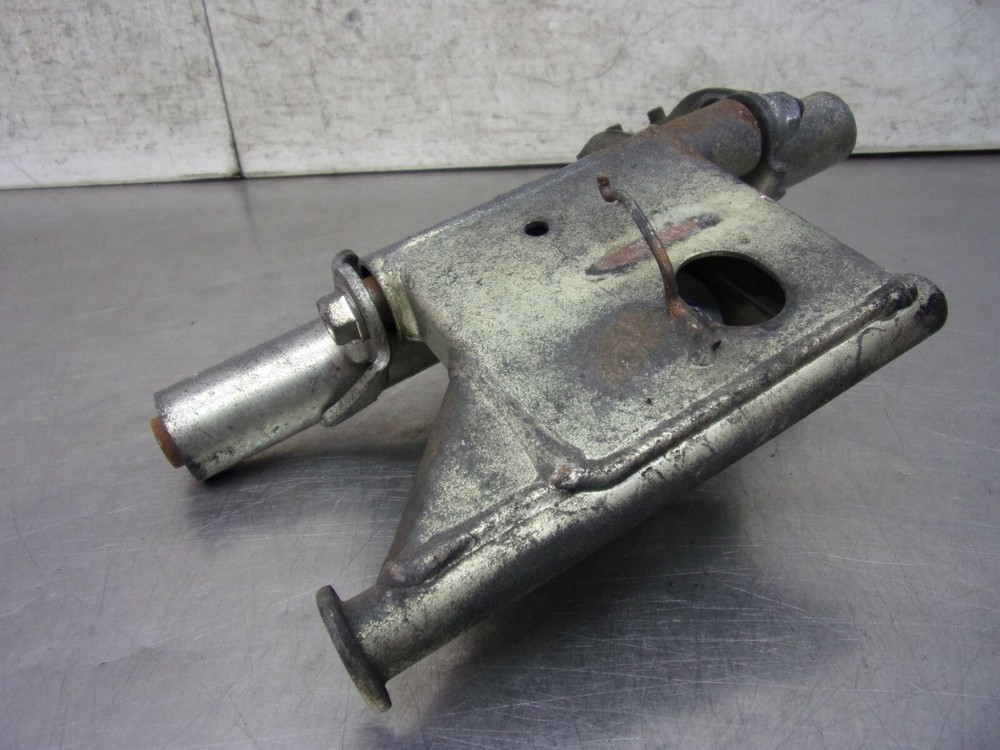 523 A HONDA REFLEX NSS 250 2006 OEM ENGINE MOUNT BRACKET