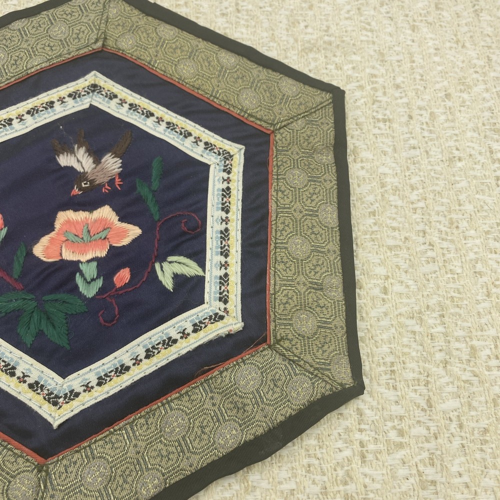 Vintage Chinese silk embroidered hexagonal doily