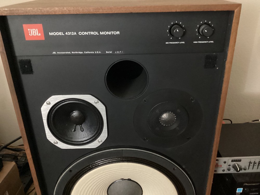 JBL 4312a studio Monitors in good working condition