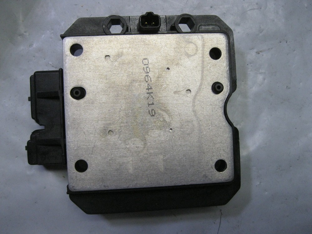 Ignition Control Module Airtex 6H1039 (nos, scratching)