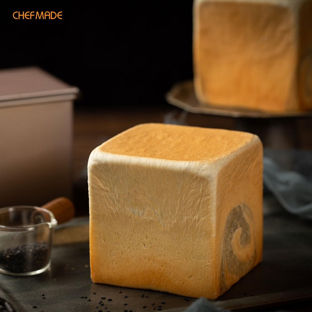 CHEFMADE Square Pullman Loaf Pan with Lid, Toast Box for Baking Bread