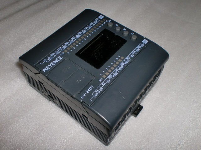 KEYENCE Programmable Controller PLC KV-24DT USED