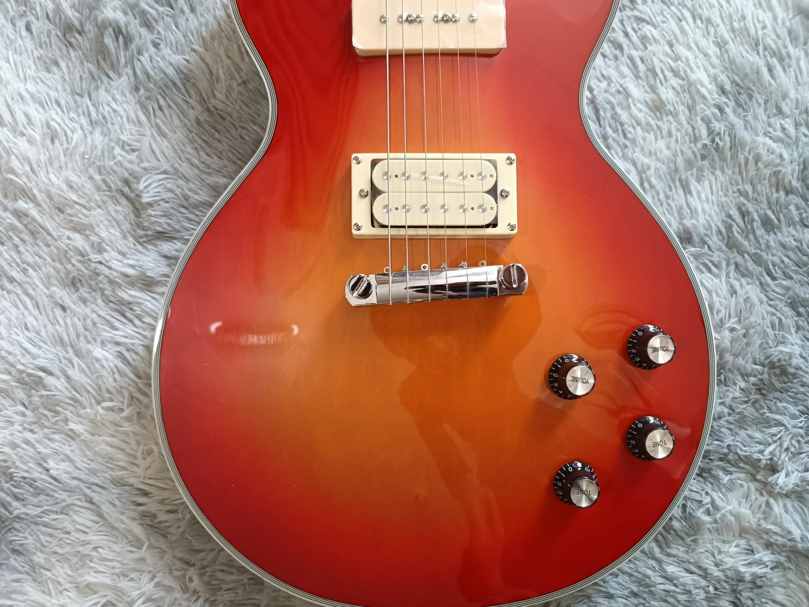 US Warehouse Custom LP Cherry Sunburst Electric Guitar - Mahogany Body