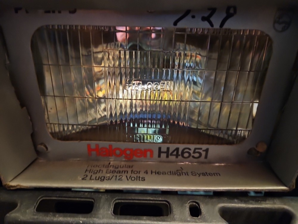 NORS Phillips H4651 Halogen High Sealed Beam Headlight Bulb (1)