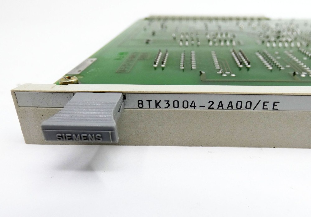 Siemens 8TK3004-2AA00/EE -used-