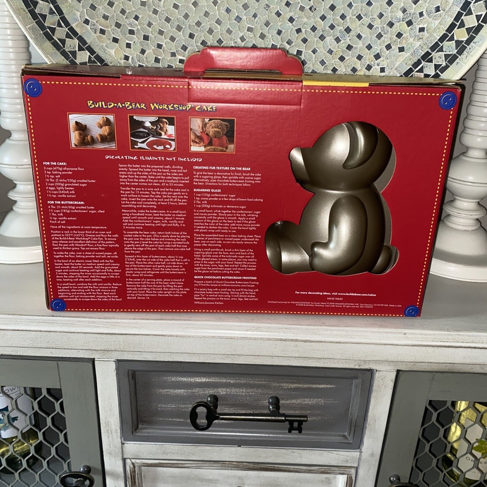 Build A Bear Workshop 3-Dimensional Cake Pan William Sonoma