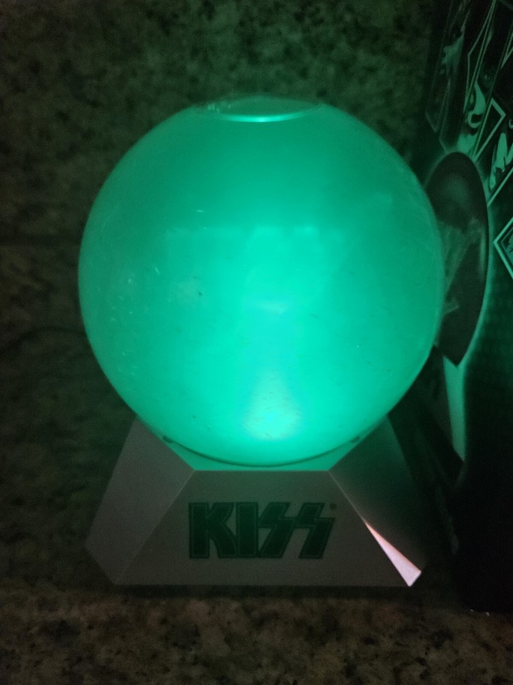 KISS 2003 Motorized Glitter Globe Spencer's Signature Network Lighted W Box
