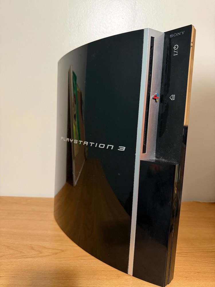 playstation 3 black and grey