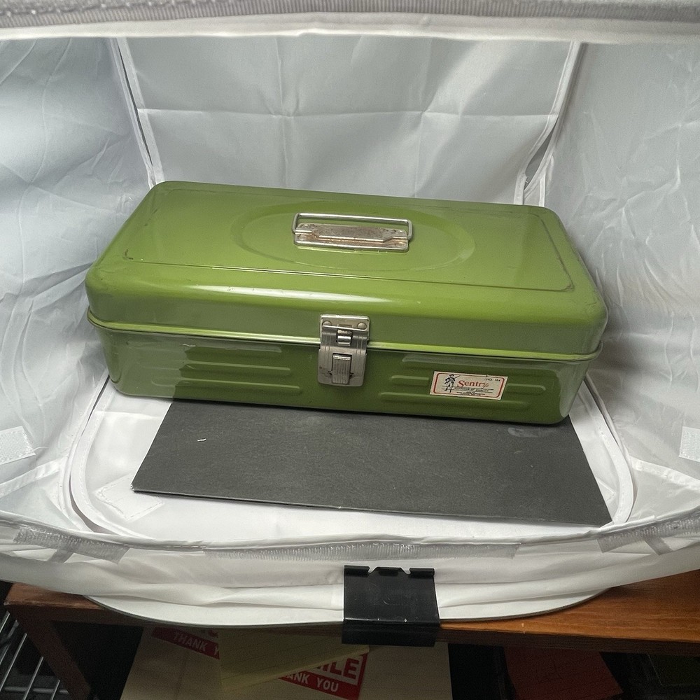 Vintage Sentry #184 Tool Box , Green