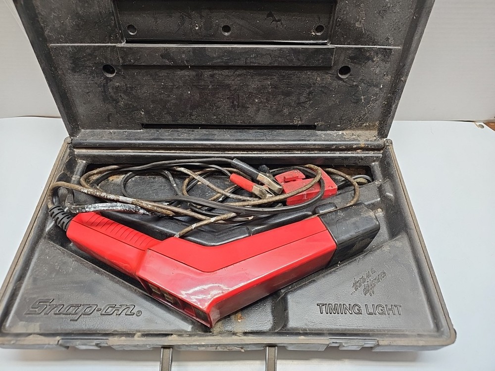 Snap On MT1261A - Tach/Advanced  Digital Timing Light W/ Case UNTESTED