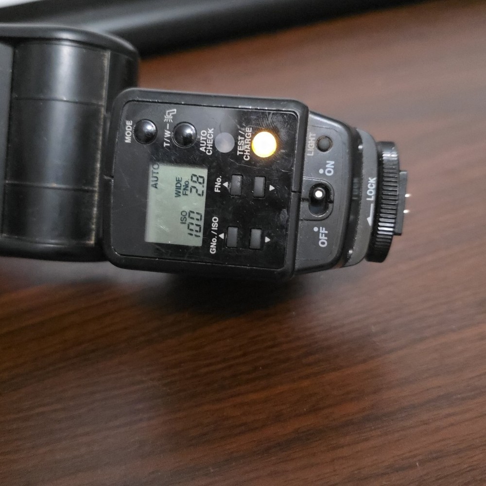 Olympus FL-40 Electronic Flash Unit- Tested