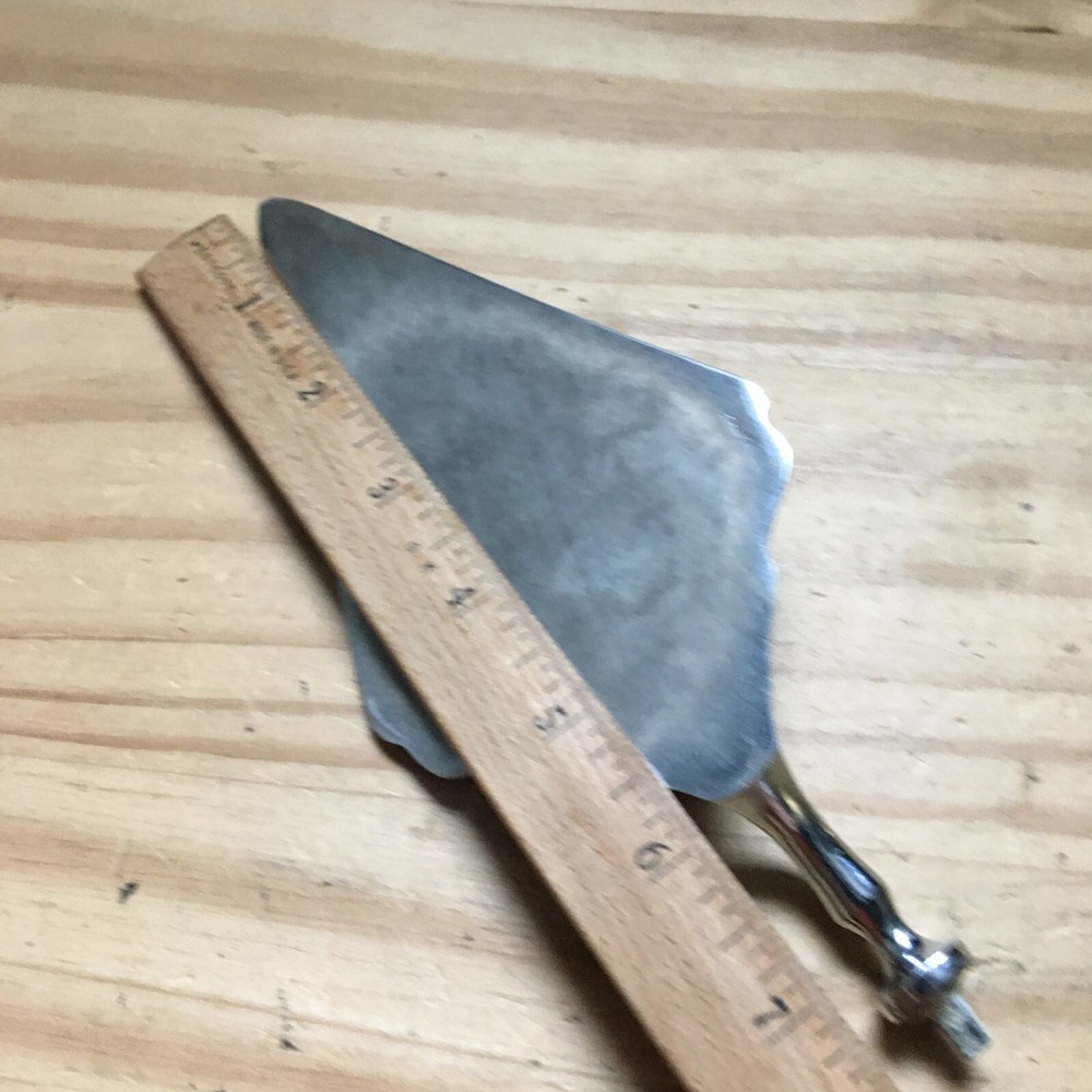 Vintage EP Silver Plate Cake Pie Server Ornate Design 7.75"L Italy W/o Handle