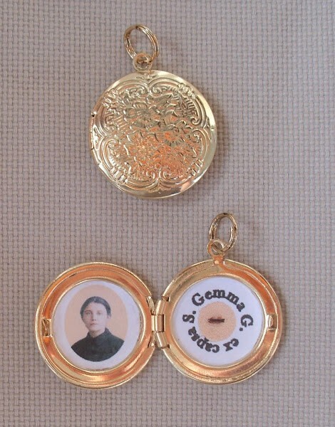 St Gemma Galgani handmade relic locket--Beautiful!!!