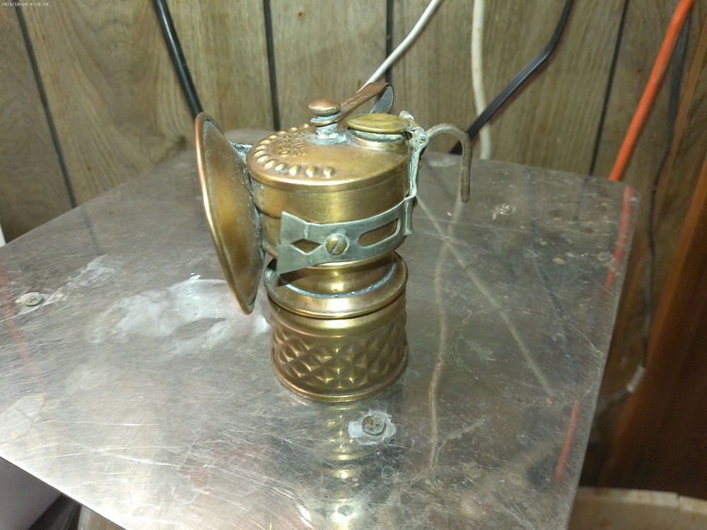 Hansen "Force Feed" Carbide Mining Lamp