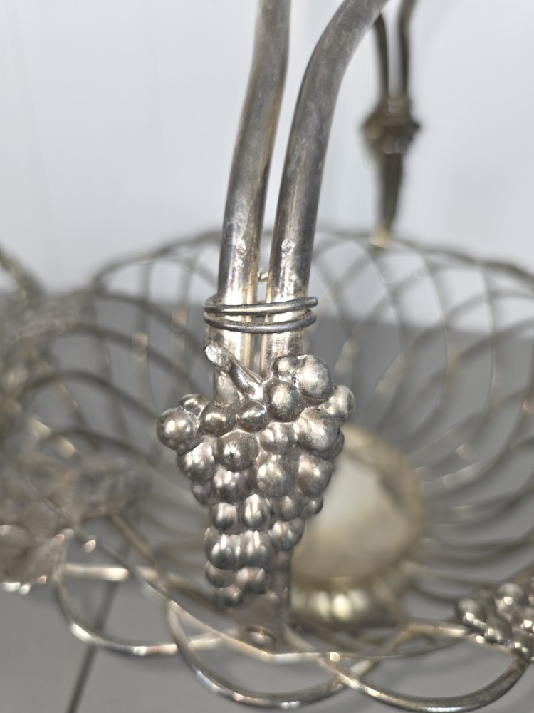 GODINGER Silver Grapevine Leaf Baskets Silver Plated Base Metal 11" Decorative