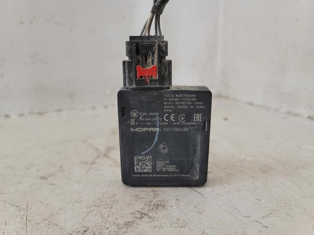 CHARGER   2021 Camera/Projector 2306121