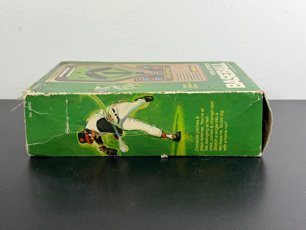 VINTAGE Mattel Electronics Baseball Handheld Game 1978 w/ Box & Instructions