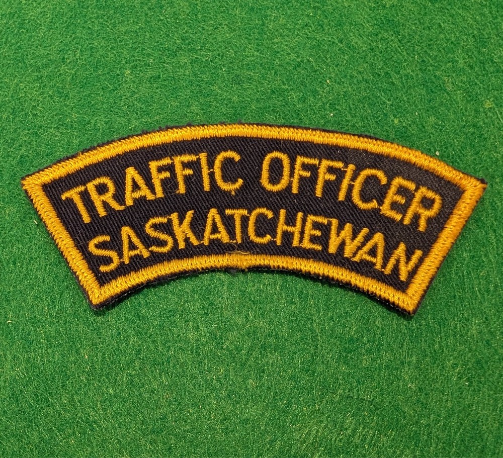 Vintage Saskatchewan Traffic Officer -  uniform shoulder patch