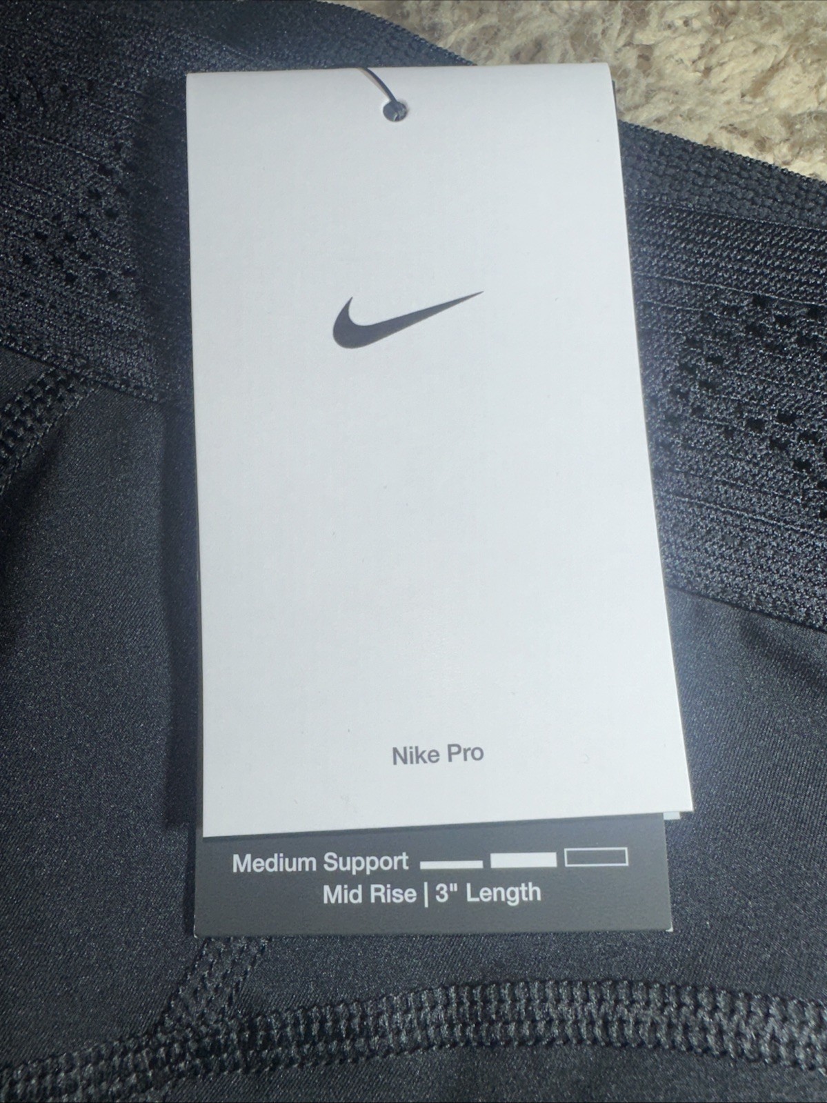 NEW Women's Nike Pro Mid Rise 3" Mesh Paneled Shorts Black Size Medium MSRP $40