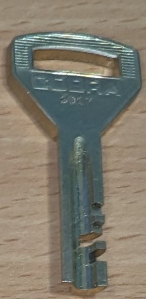 GREENWALD COBRA KEY (SAME AS GW 77-2018) CODED 6017