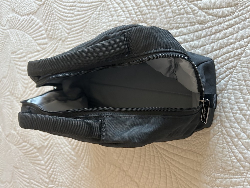 Small convenient cable carry bag (same one that comes with L1Pro Roller Bag)