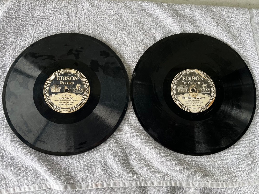 Edison Diamond Disc Phonograph Records Pair