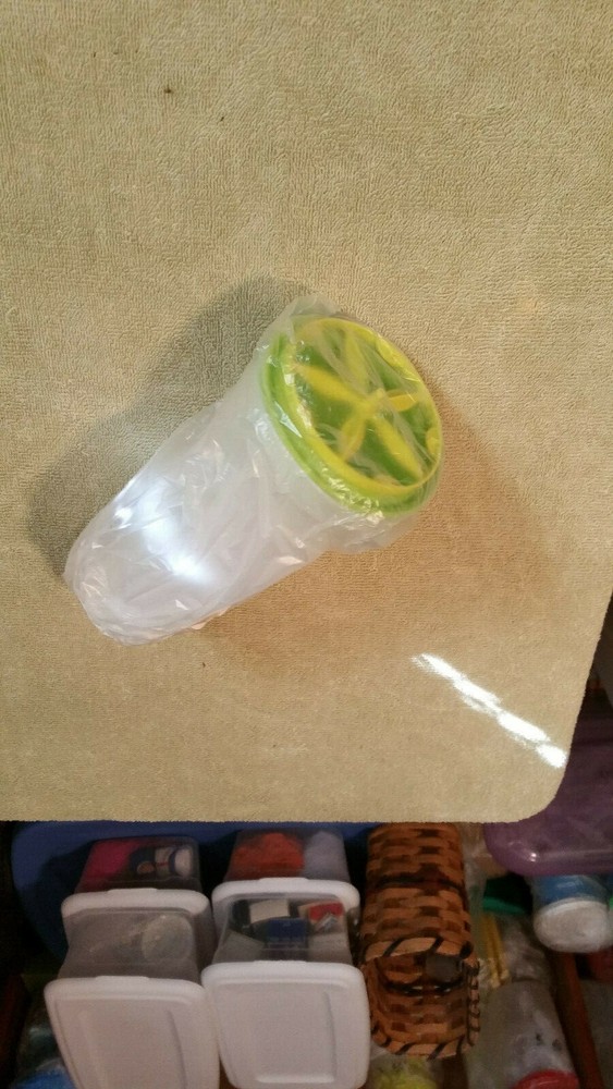 Tupperware Quick Shake Container With Green Lid Mint In Plastic