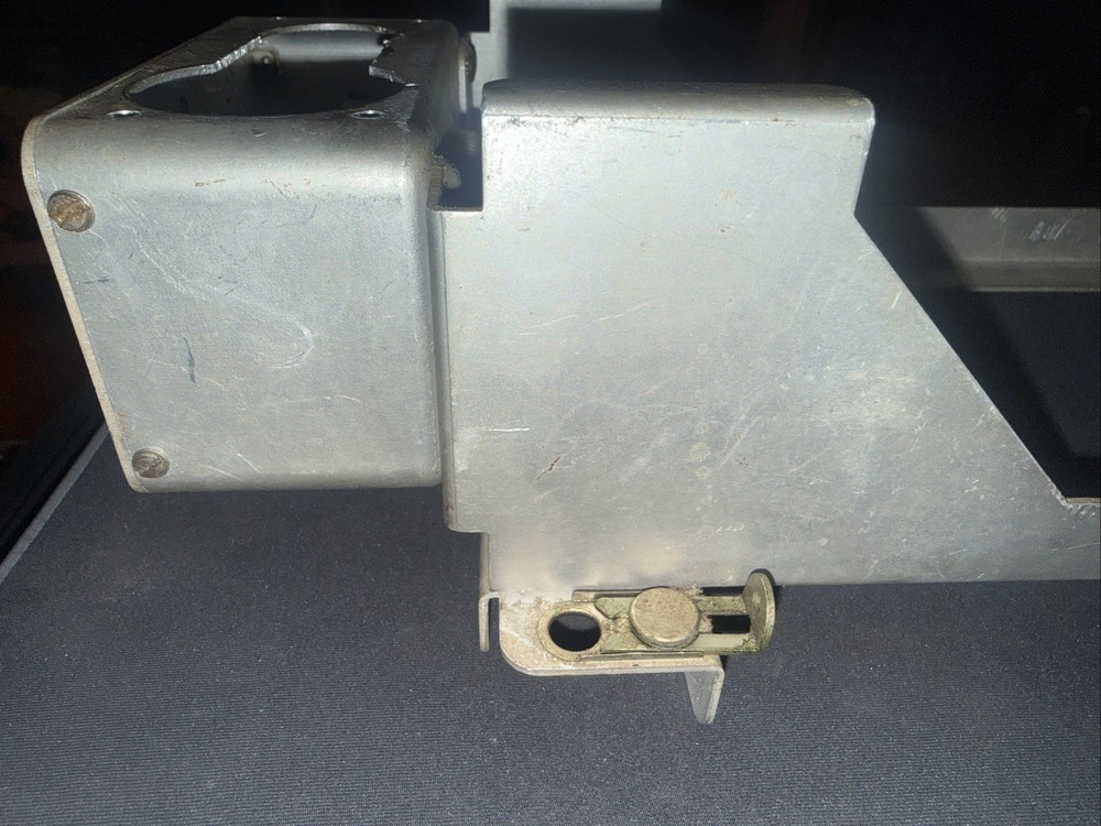 ARC-5 Command Set Transmitter Mount WWII Aircraft Bomber FT 234 A Rack