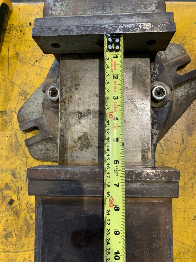 7" Milling Machine Vise with Swivel Base