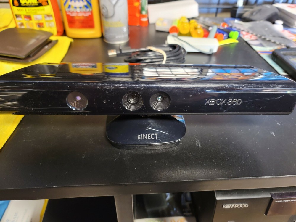 Microsoft 1414 Xbox 360 Kinect Sensor Bar Only + Free Game!!