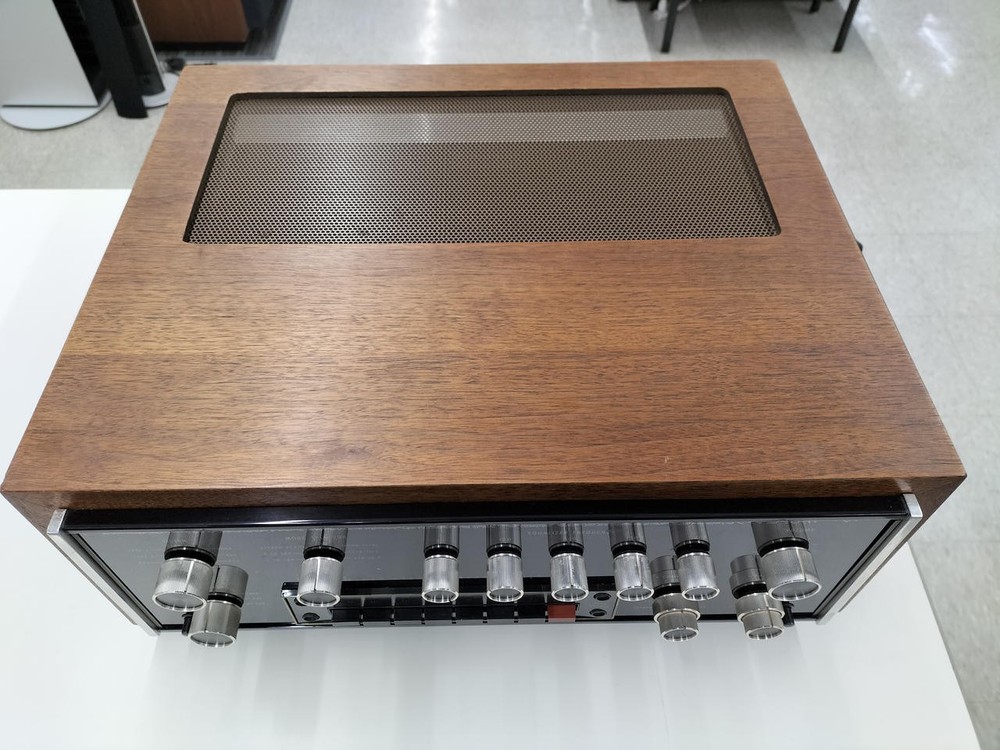 McIntosh C33 2-Channel Solid State Preamplifier Tested Working from japan