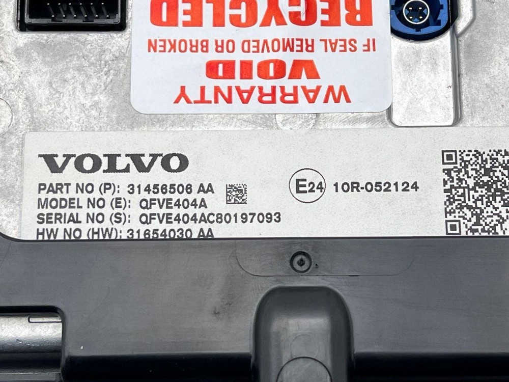 2019-2020 Volvo XC40 Main Display Touch Screen